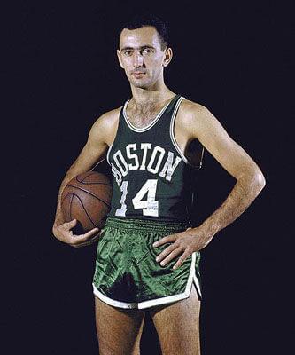 美记：如果雄鹿交易字母哥，特纳将再度陷入交易传闻