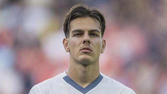 1比0绝杀！拉齐奥淘汰意甲榜首AC米兰，球员评分差距成胜负关键